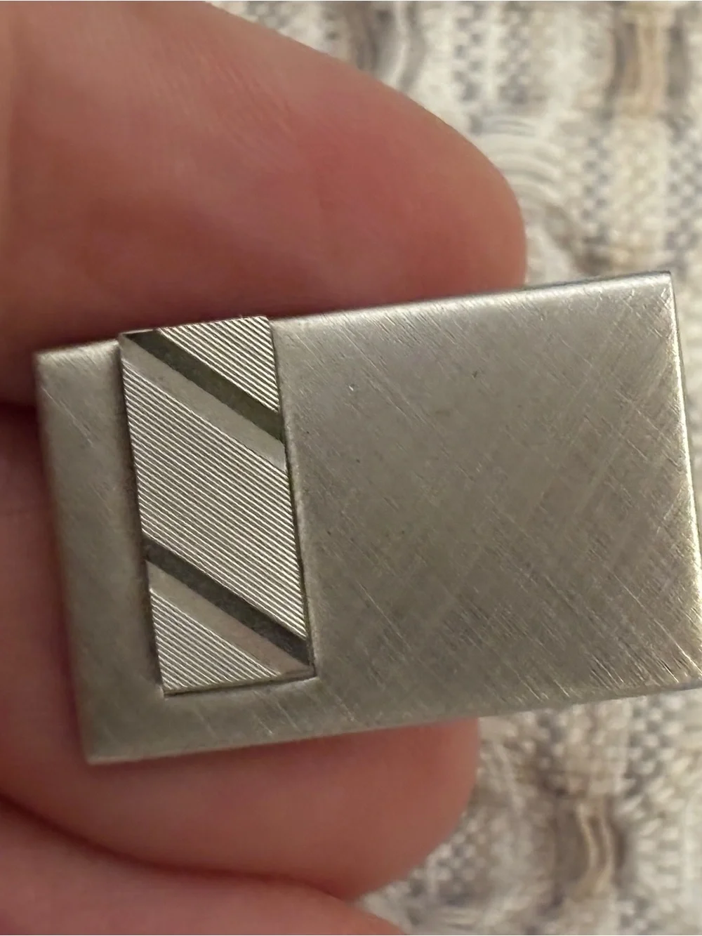 Men’s Silver Rectangular Men’s Cufflinks with Diagonal Accent